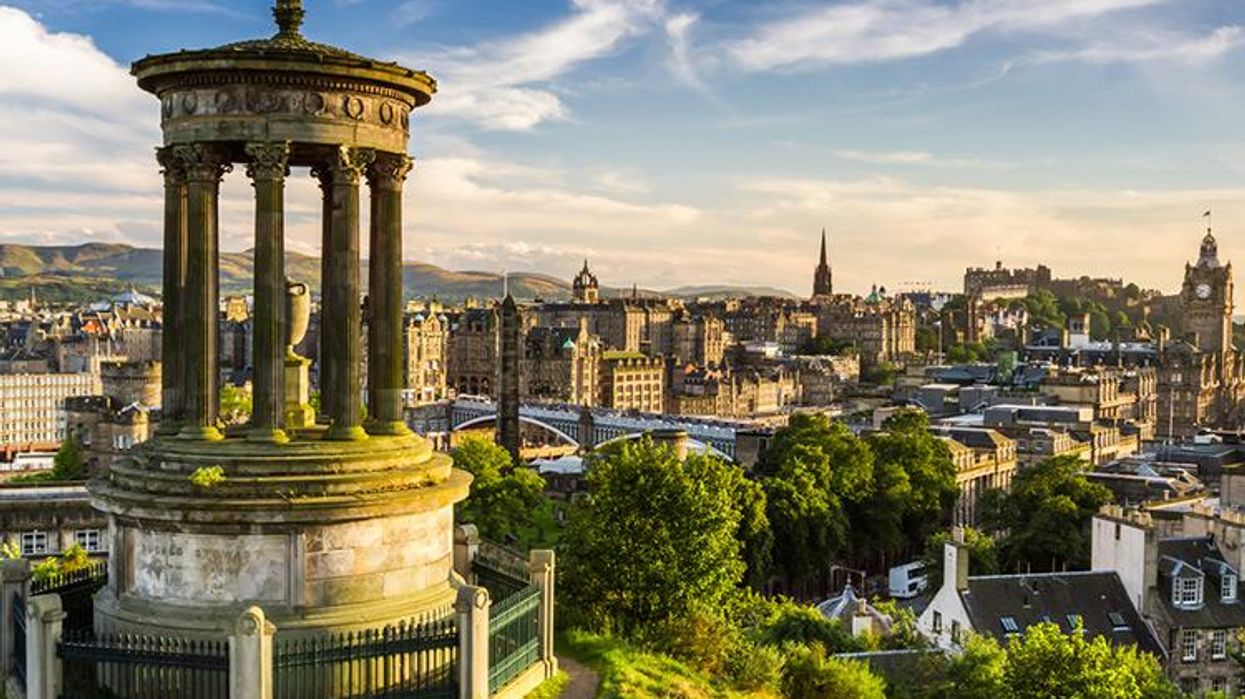 Exploring Edinburgh in 10 Epic Experiences