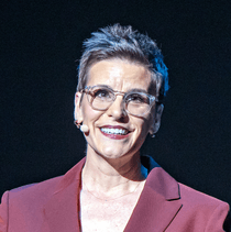 Jenn Colella