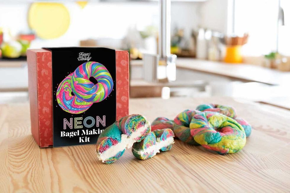 farmsteady neon bagel