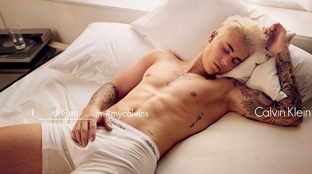 Fashion hashtag trends