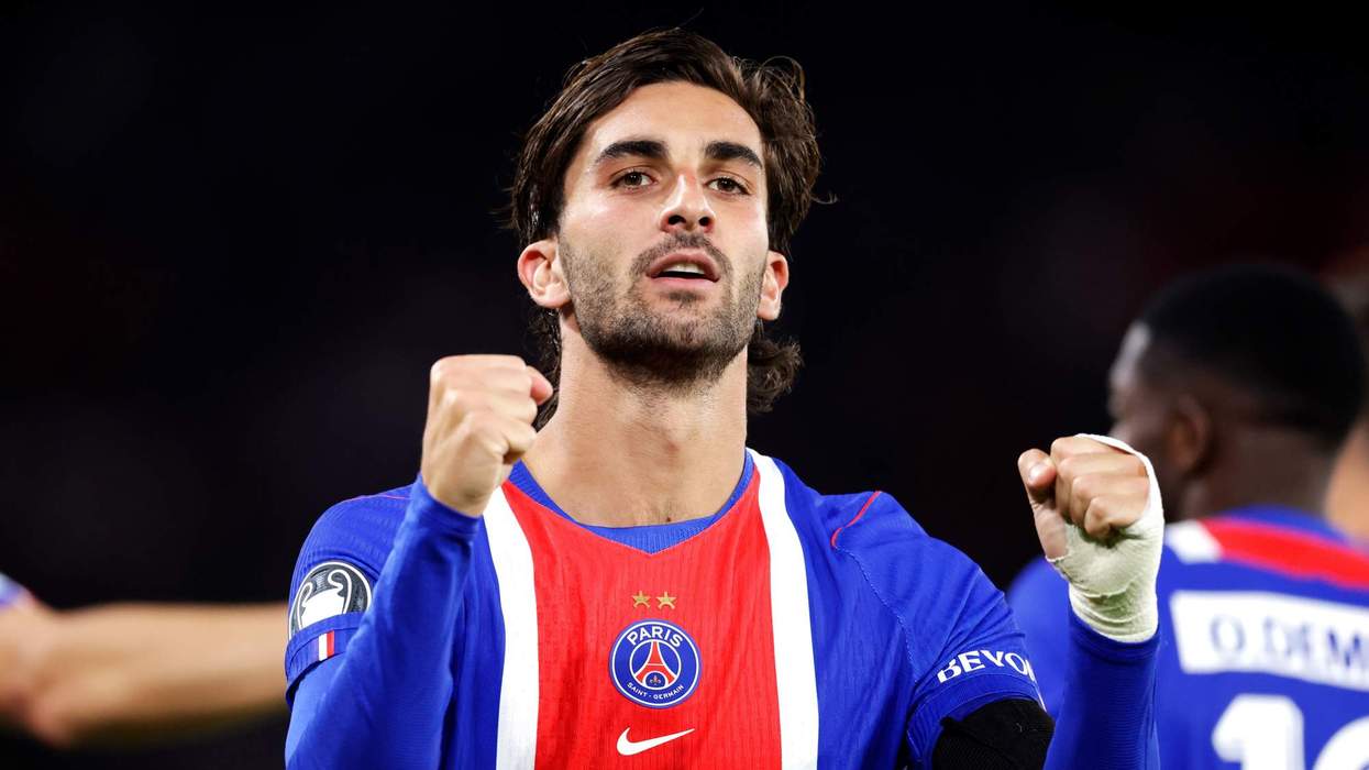 Ferran Torres of Paris Saint German celebrates 4-0 during the UEFA Champions League.