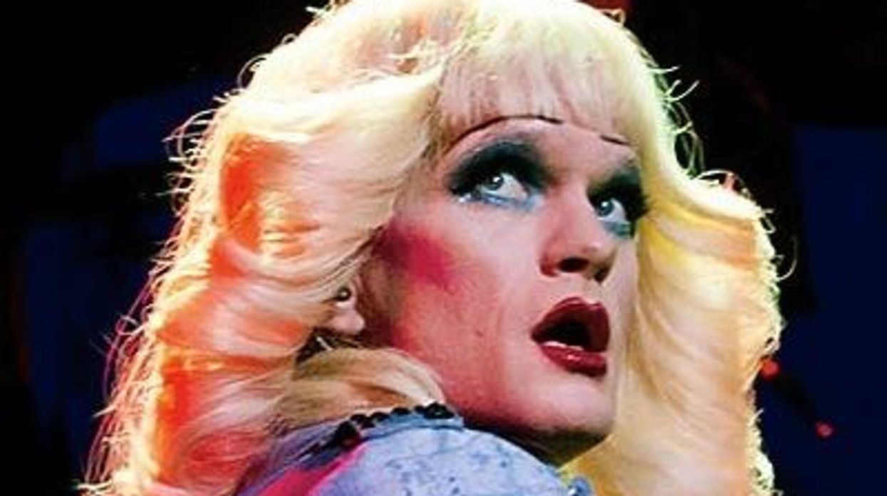 Firstlook_hedwig_nphx400