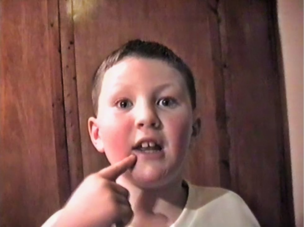 Footage of The Vivienne as a young child, as seen in \u200bDear Viv\u200b