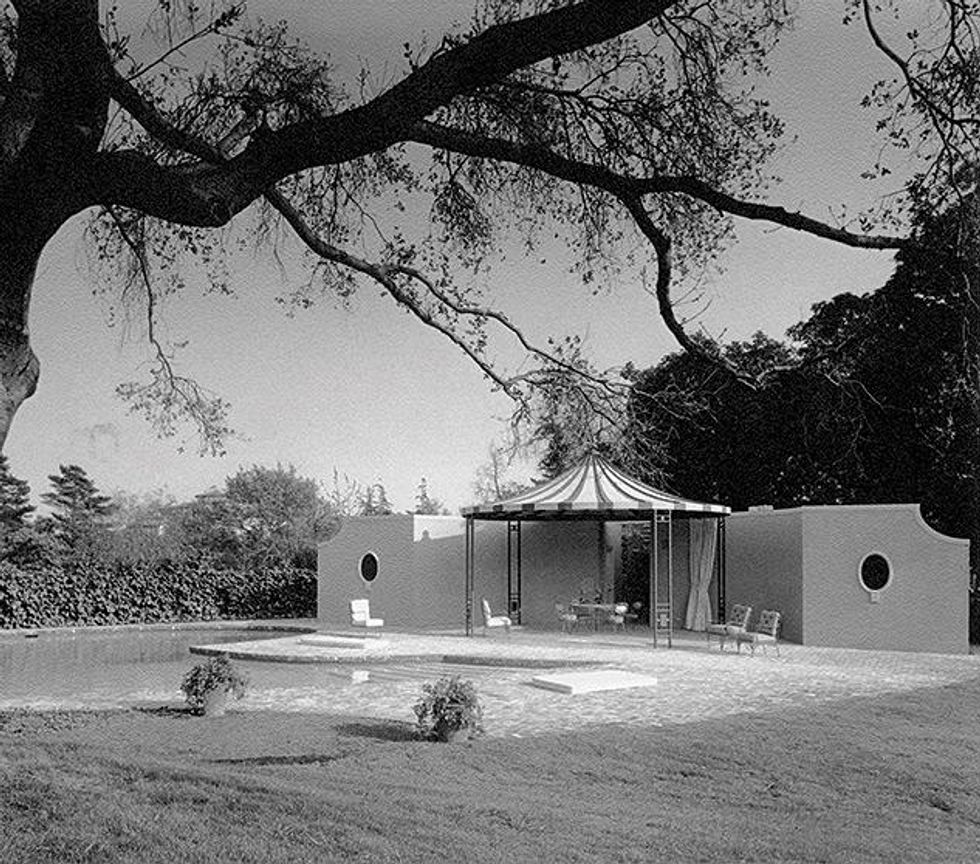 Frank Ross Residence