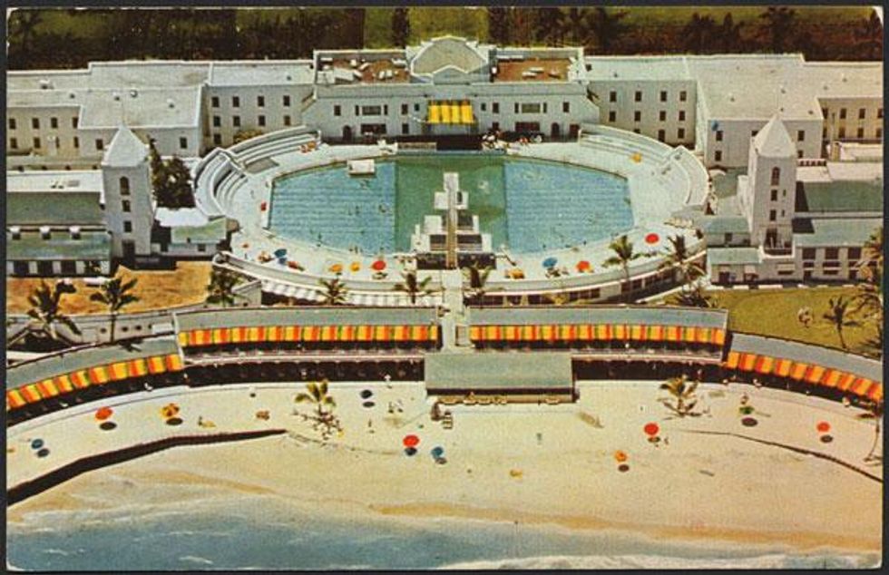 "Fully air conditioned, Mac Fadden Deauville Hotel and Cabana Club," 1940.