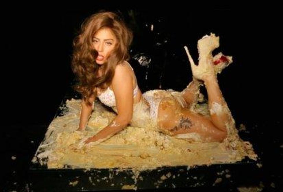 Gaga_cake