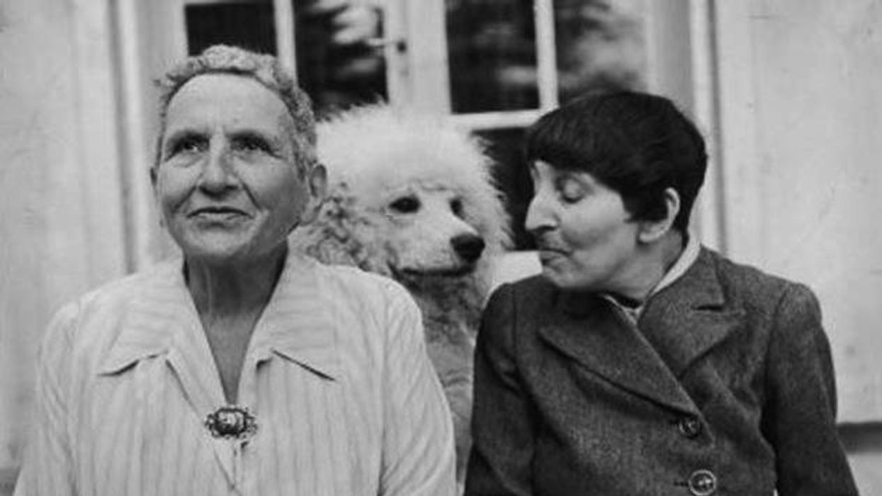 Gertrude-stein-and-alice-toklas_bkig