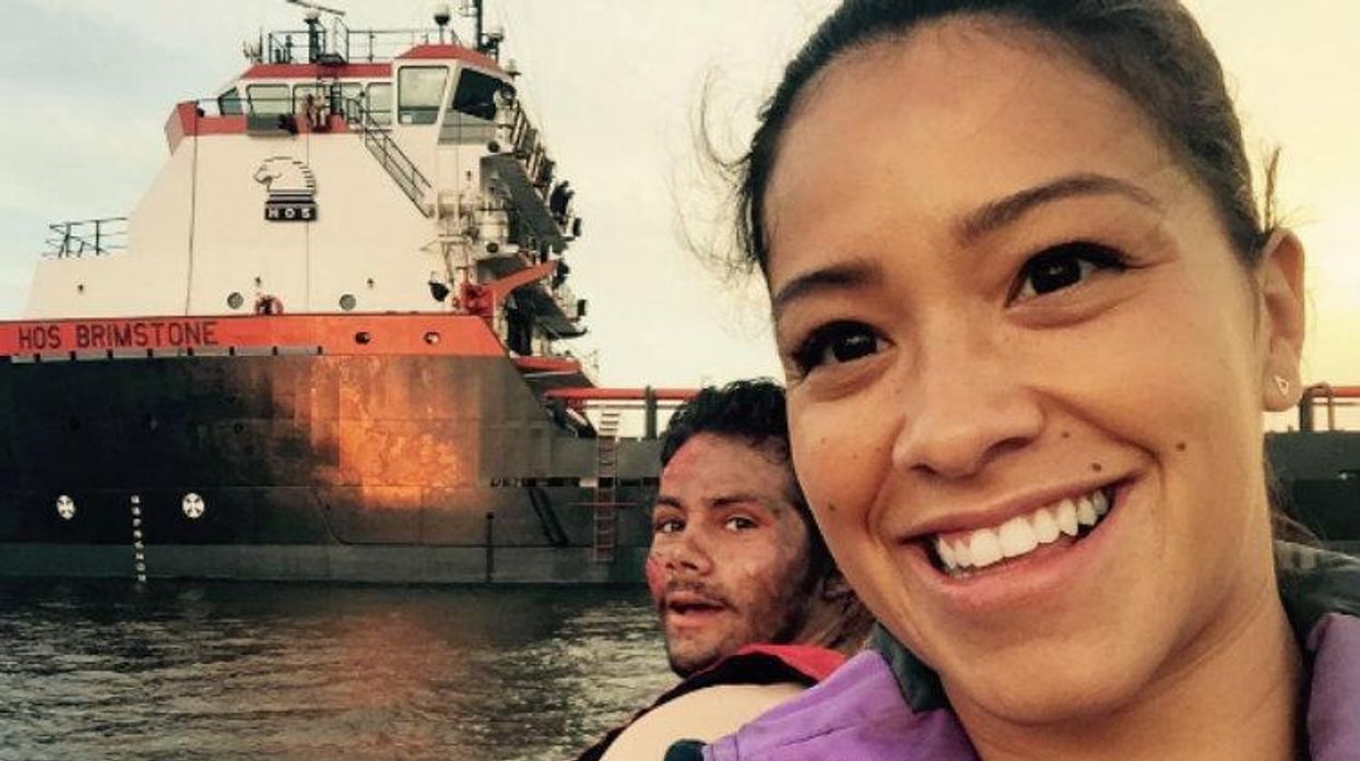 Gina Rodriguez on the set of Deepwater Horizon