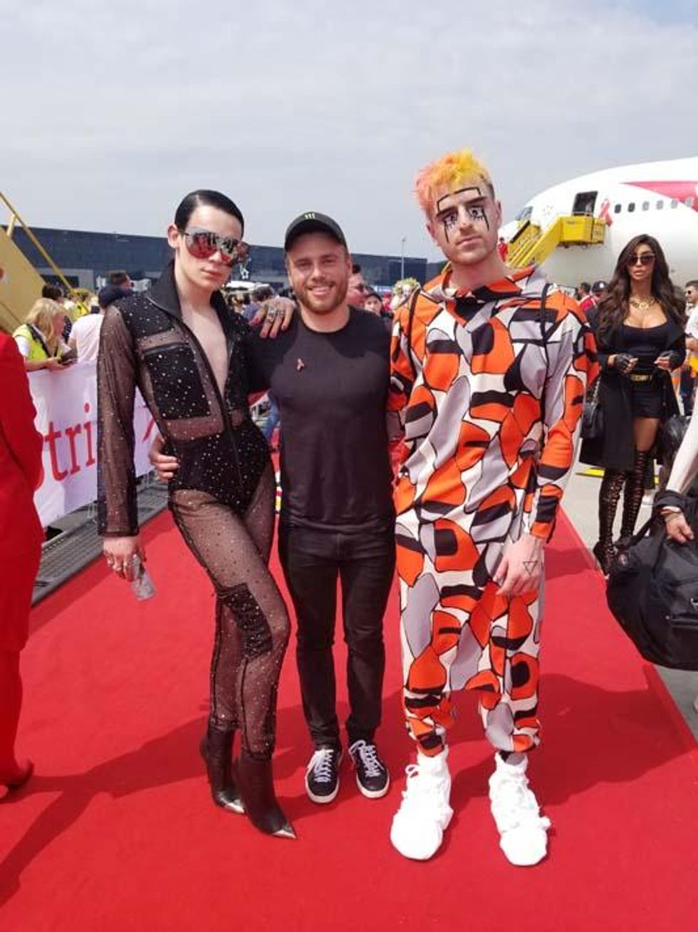 Gus on the red carpet with Kyle Farmery and Milk.