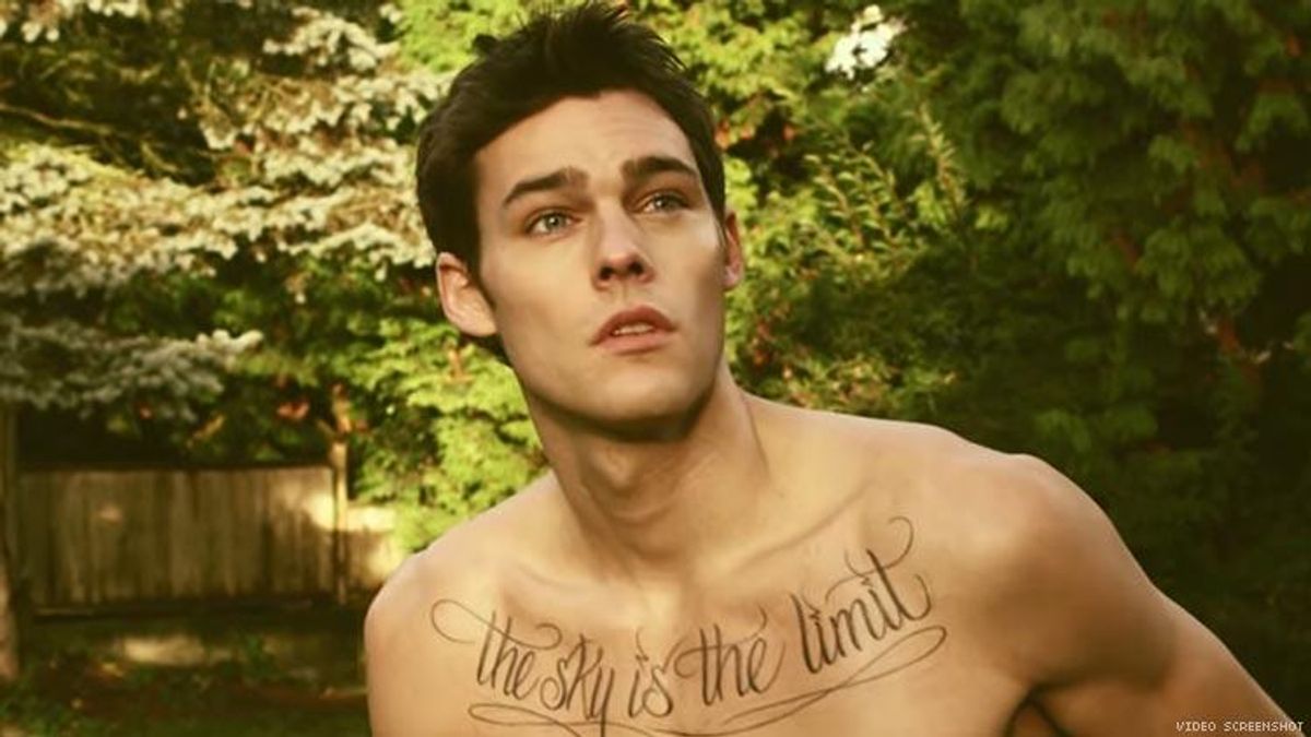 Holden Nowell Isn’t A Fan of His ‘Call Me Maybe’ Video Fame