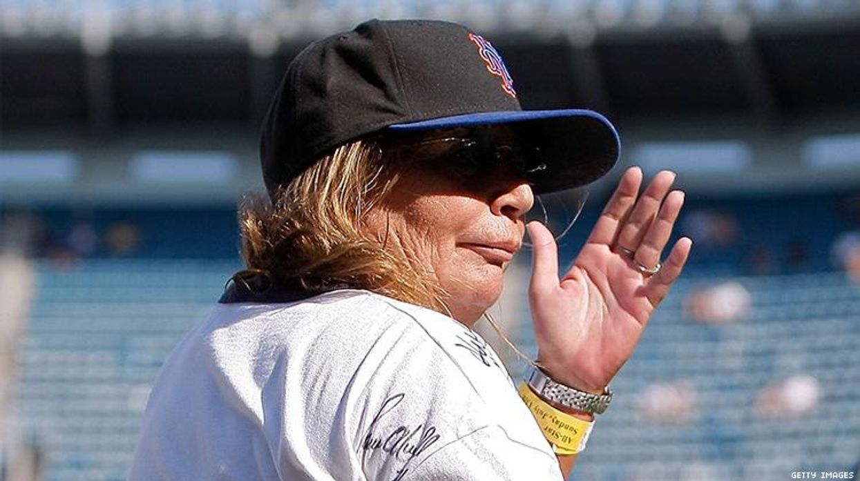 How A League Of Their Own Warmed My Young Lesbian Heart