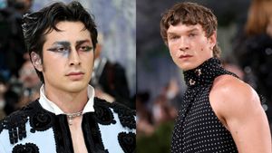 Hudson Williams & Connor Storrie go viral for walk of shame after Met Gala