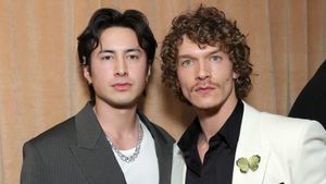 Hudson Williams & Connor Storrie hit the shower together in newly leaked pics