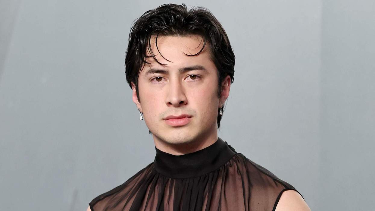 Hudson Williams attends the 2026 Vanity Fair Oscar Party.