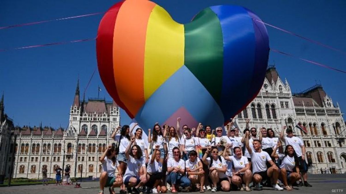 Hungarian LGBTQ+ Activists Fly Giant Rainbow Heart in Protest