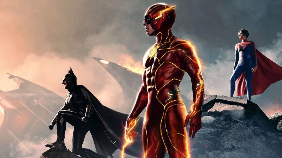 
Ezra Miller, Michael Keaton Shine in New The Flash Trailer
