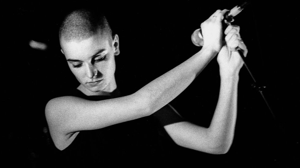 
Singer-Songwriter Sinéad O'Connor Passes Away at Age 56
