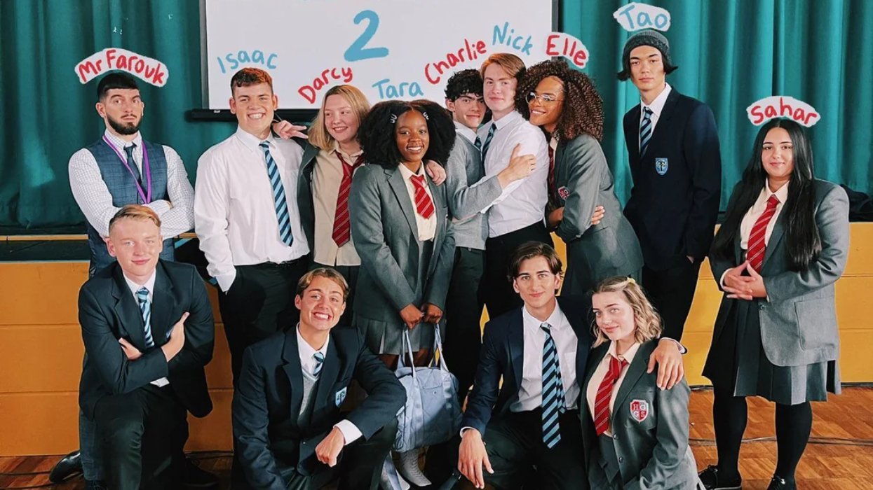 A 'Heartstopper' star is joining 'Celebrity Big Brother' & we're screaming