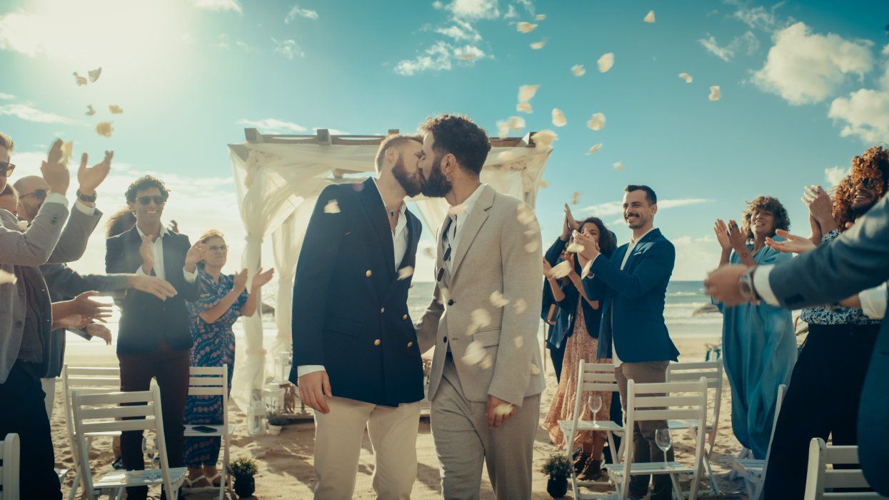 <p>How to make your wedding gender- and LGBTQ-inclusive</p>