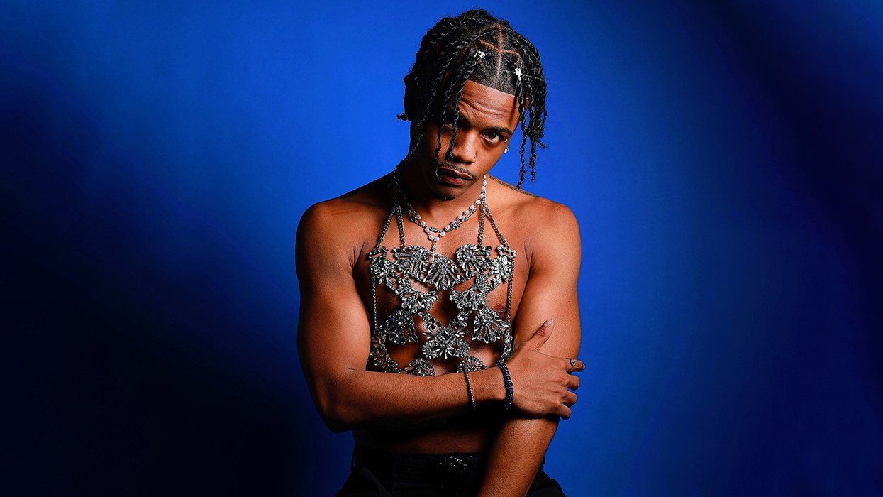 Damez drops album 'Never Satisfied,' talks dating on 'Hella Single' podcast