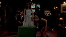 isis king gif