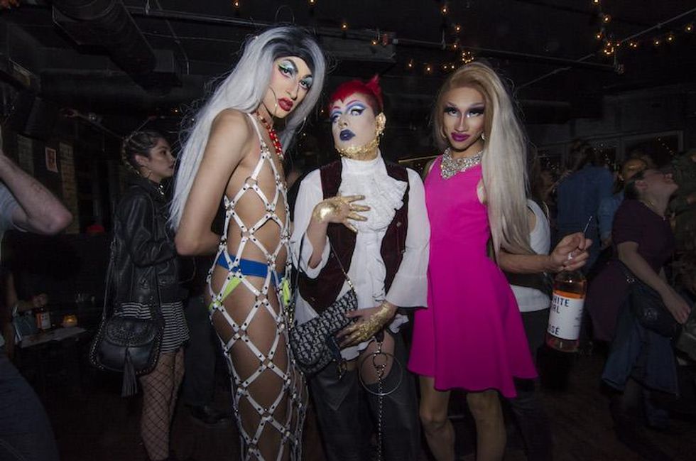 IT Presents: The Queens of Grindr's Heart