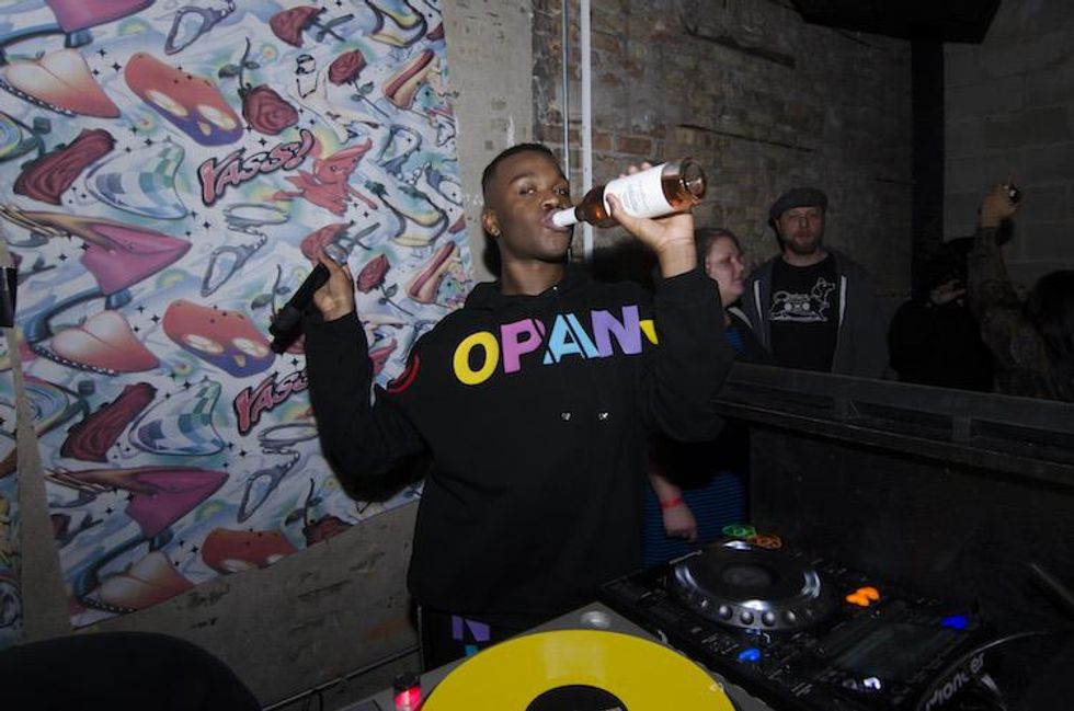 IT Presents: The Queens of Grindr's Heart