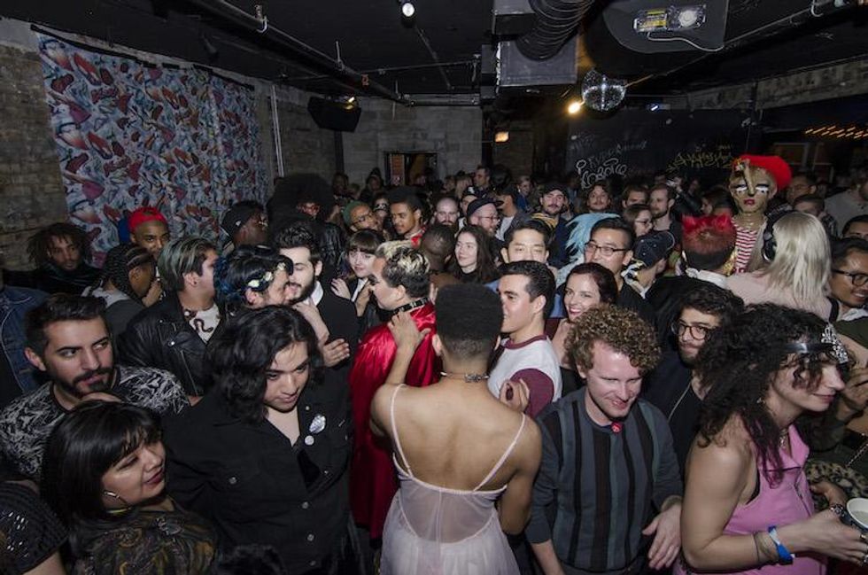 IT Presents: The Queens of Grindr's Heart