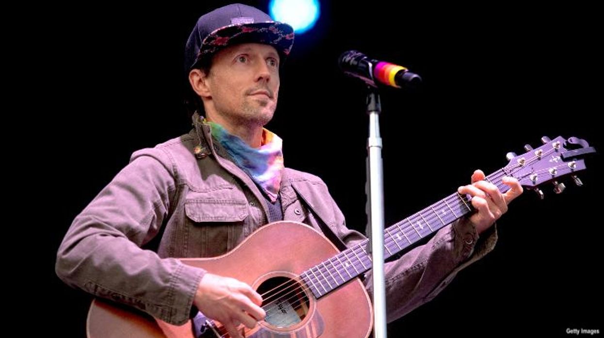 jason-mraz-could-have-a-boyfriend-tiktok.jpg