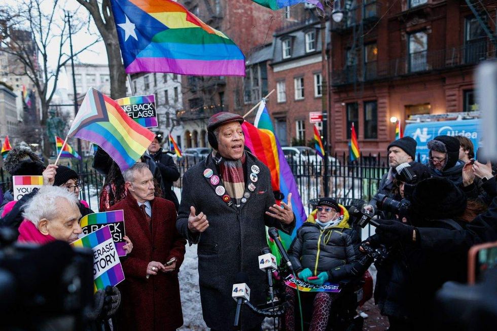 jay walker and supporters speaks to press