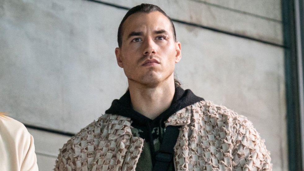 Jes\u00fas Rubio as Iker Delallave on Olympo