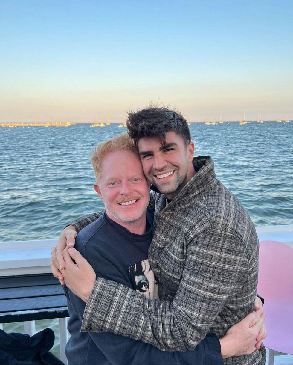 jesse-tyler-ferguson-justin-mikita