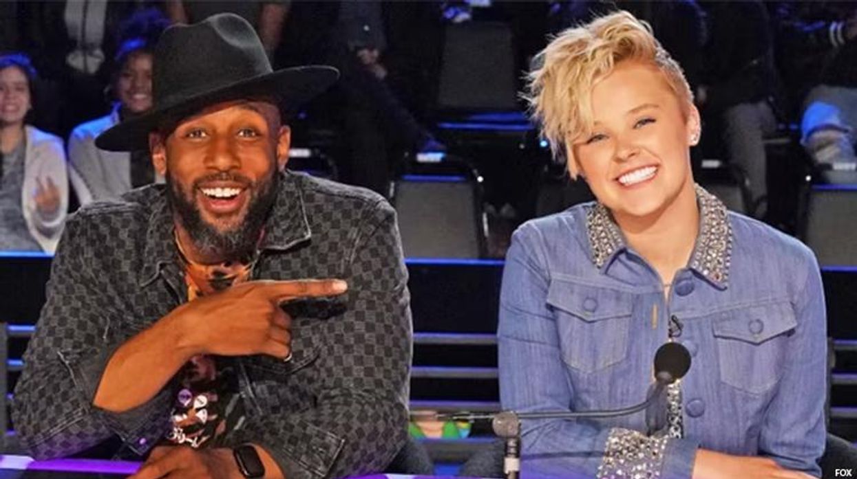 jojo siwa and twitch