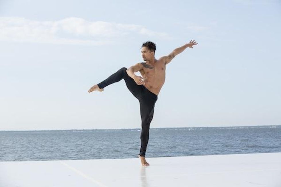 Jon%20bond-photo-whitneybrowne