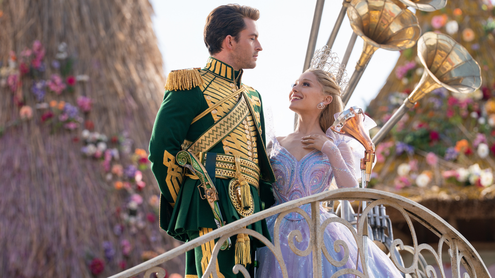 Jonathan Bailey Ariana Grande