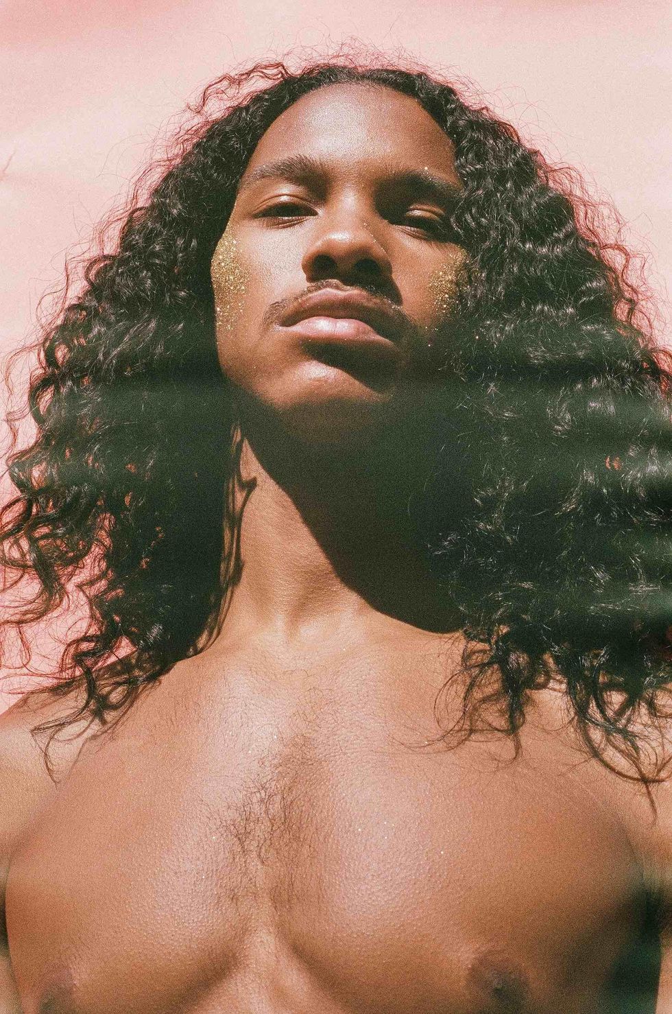 Jordun in 'GLITTERBOY'