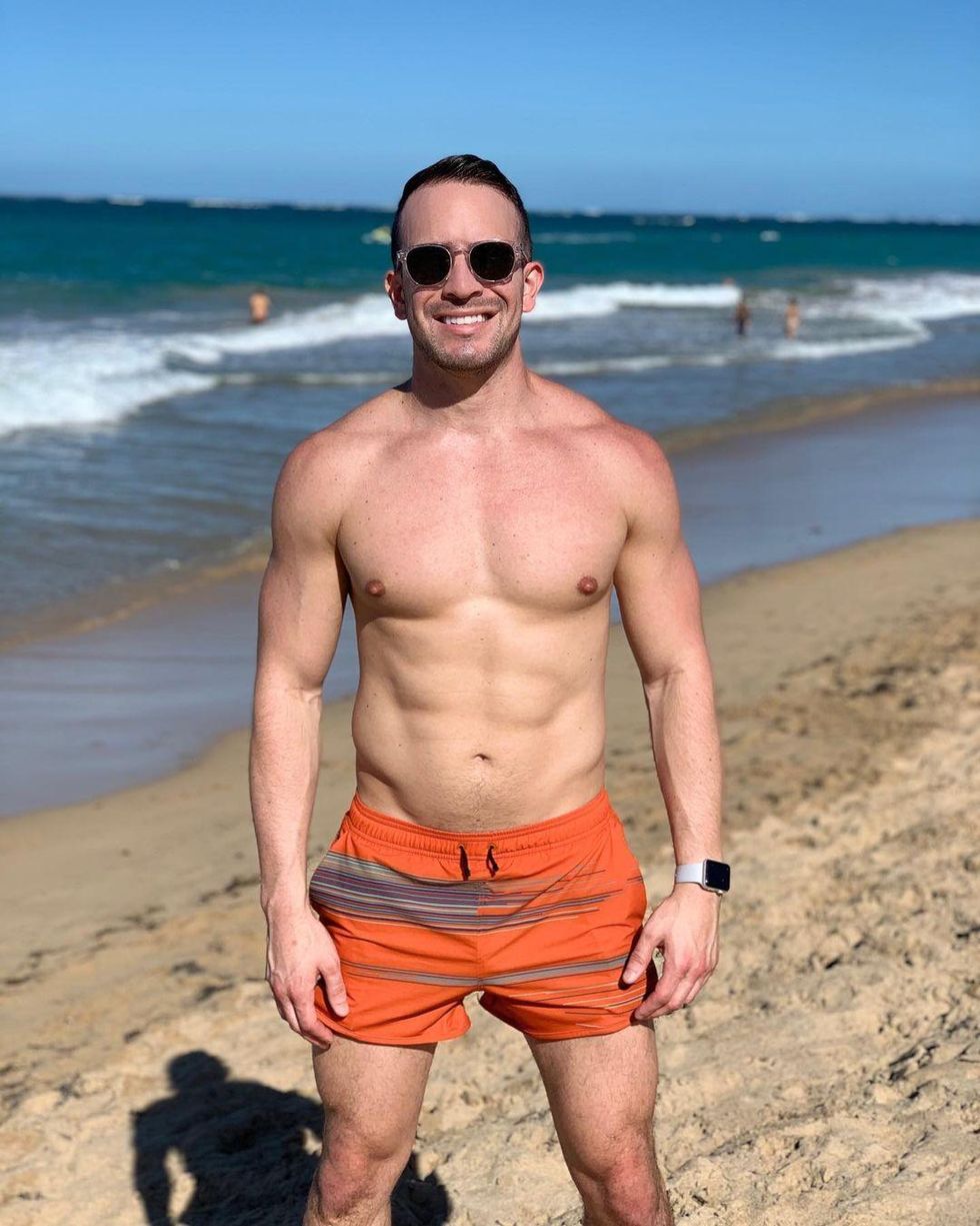 Jose 12 Dates of Christmas