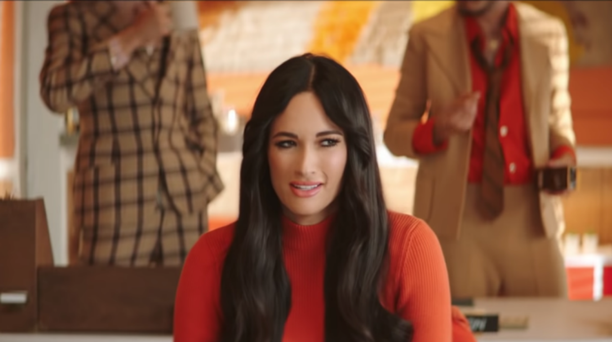 Kacey Musgraves Channels '9 to 5' in 'High Horse' Music Video