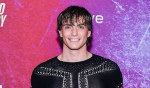 Heated Rivalry's ​Kaden Connors breaks a sweat in sexy new gym selfie