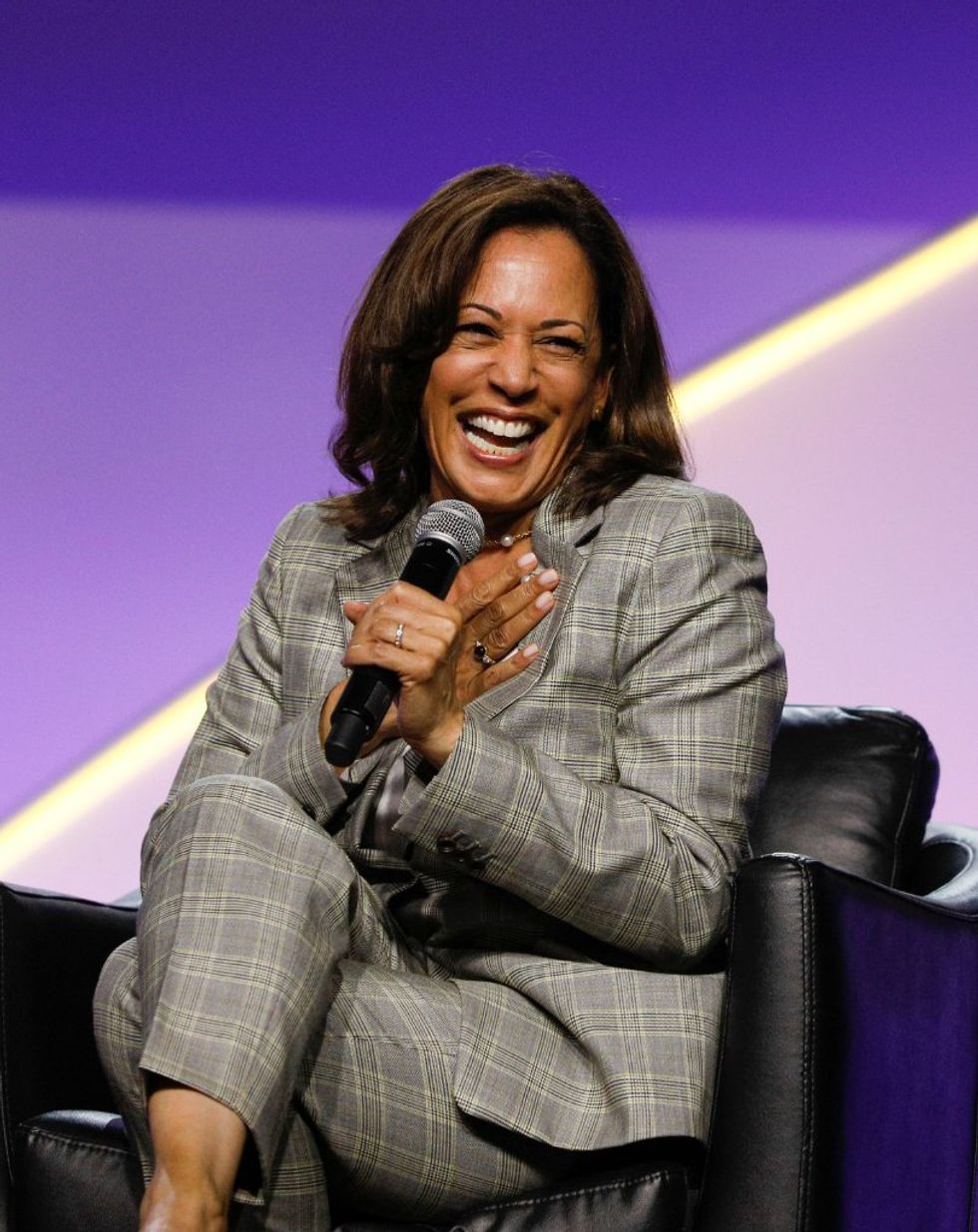 Kamala Harris' best pantsuit outfits/looks