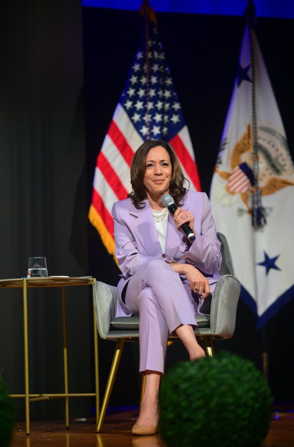 Kamala Harris' best pantsuit outfits/looks