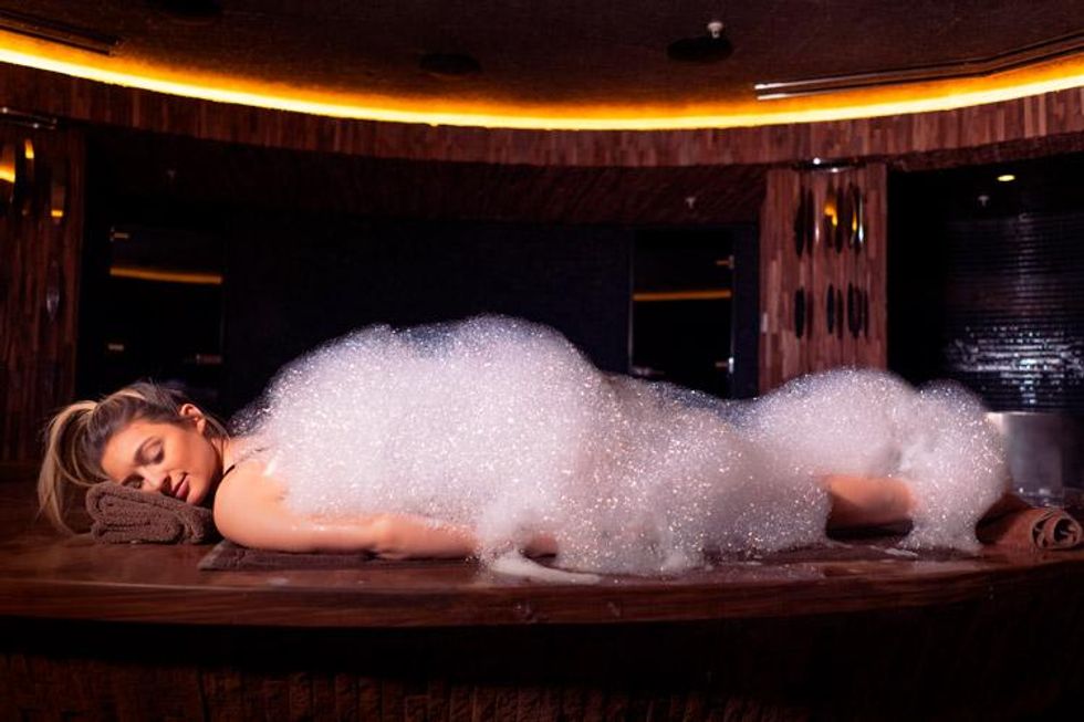 Kate Austin Las Vegas