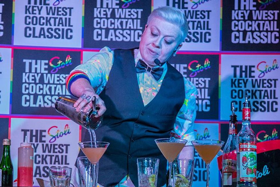 Katiepouring_forupload