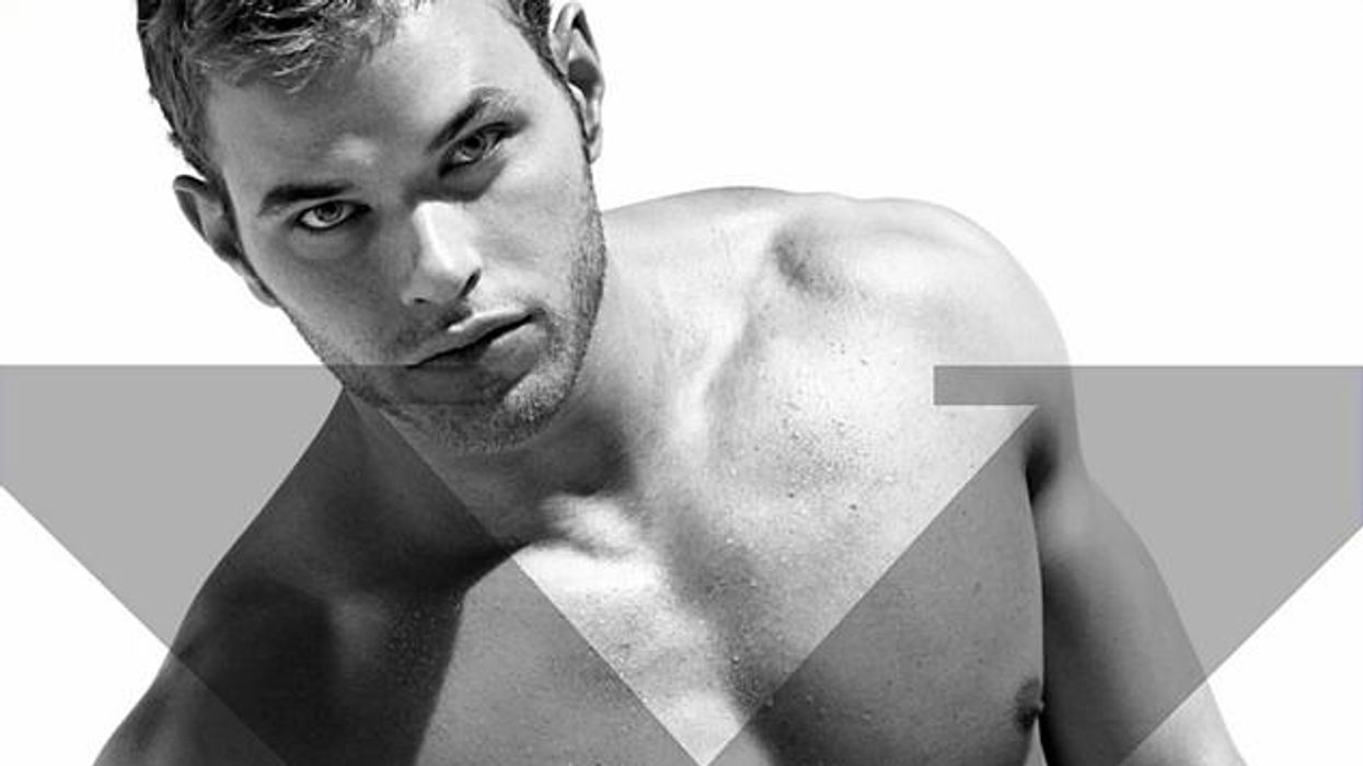 Kellan-lutz-rotator