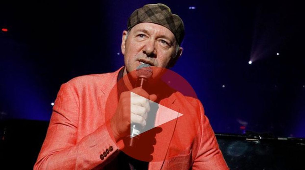 Kevin Spacey Takes On Hosting the 2017 Tony Awards