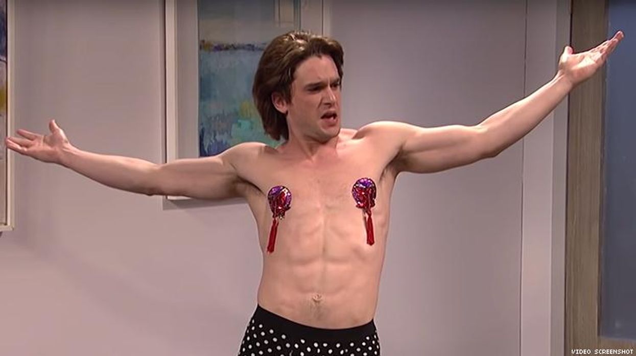 Kit Harington Did a Drag Burlesque Skit for 'Saturday Night Live'
