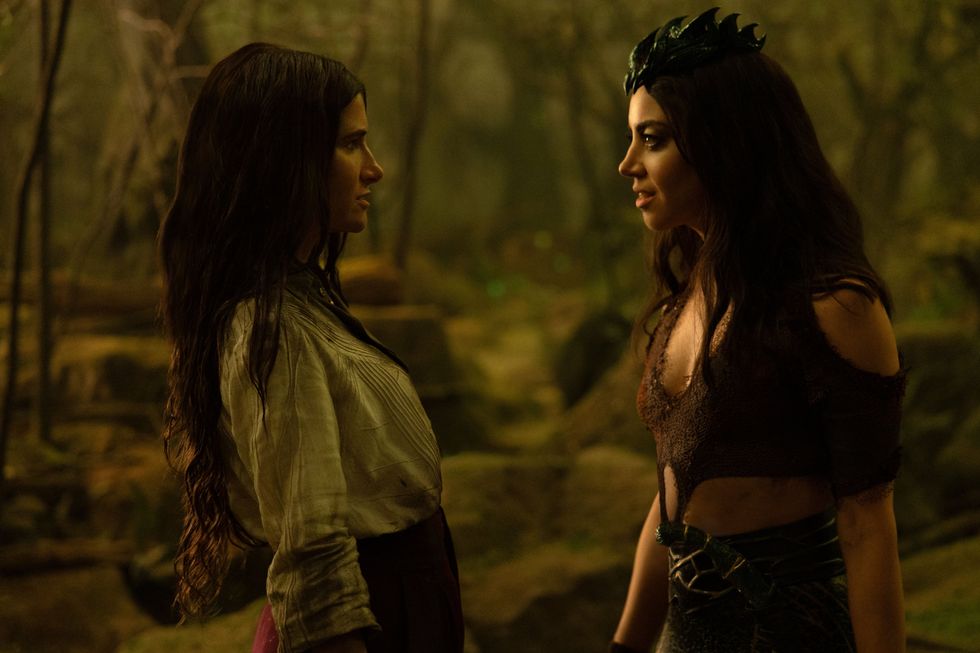(L-R) Agatha Harkness (Kathryn Hahn) and Death (Aubrey Plaza) in Marvel Television's AGATHA ALL ALONG, exclusively on Disney+.
