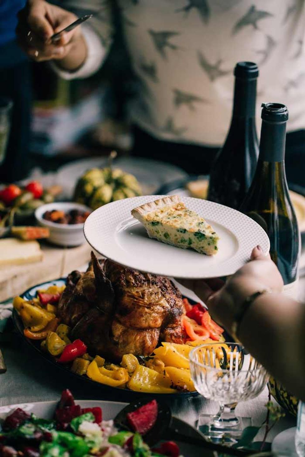 La-crema-holida-ent-food-web