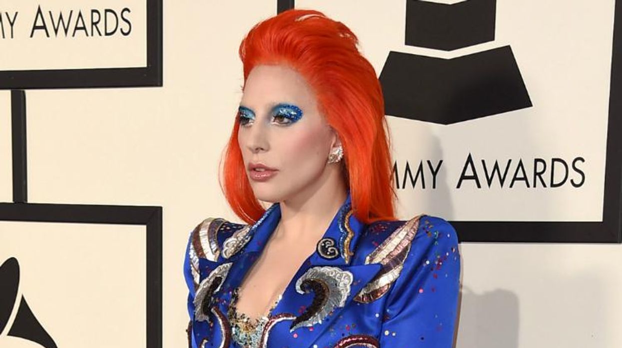Lady Gaga Pays Tribute to Bowie at the Grammys