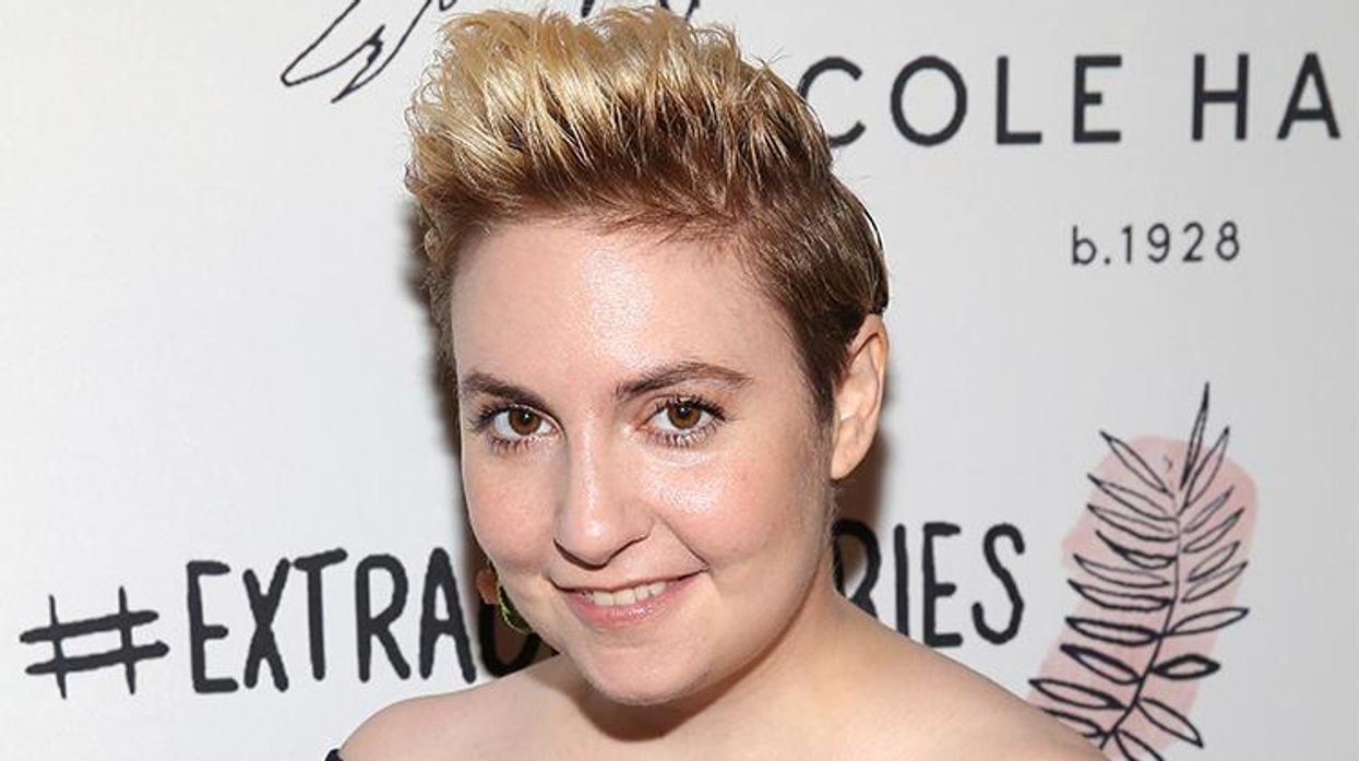 Lena Dunham Defends 'Girls' Writer Following Rape Accusation